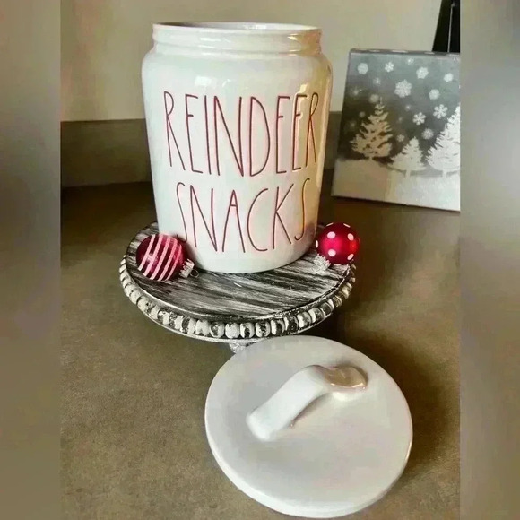 NEW Rae Dunn - REINDEER SNACKS - Fun Ceramic Canister - Picture 4 of 7